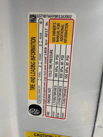 2024 GMC Savana 2500