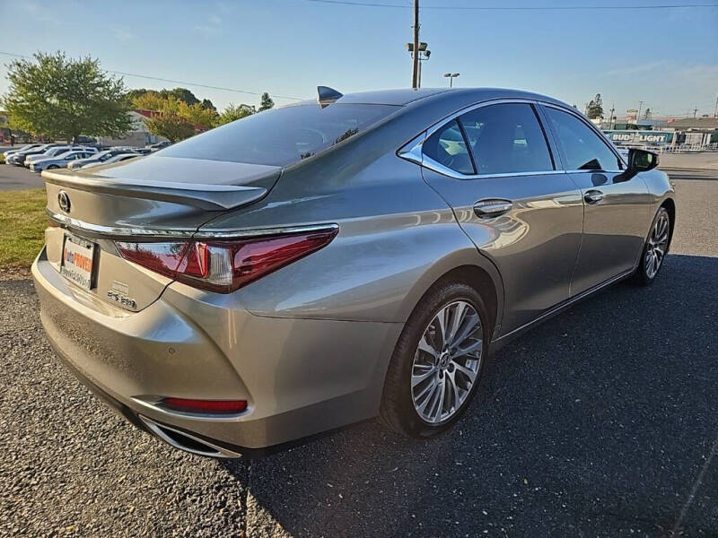 2021 Lexus ES 350