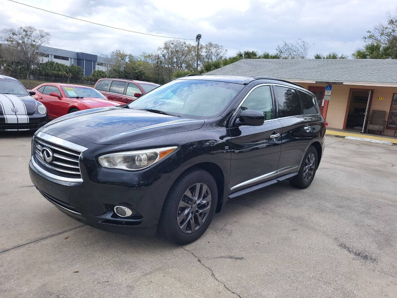 2014 INFINITI QX60 for sale at FAMILY AUTO BROKERS in Longwood, FL