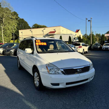 2012 Kia Sedona for sale at Auto Bella Inc. in Clayton NC