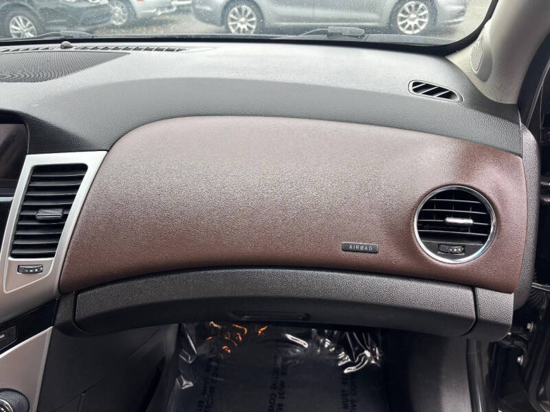 2015 Chevrolet Cruze 2LT Auto