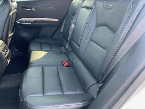 2020 Cadillac XT4 Premium Luxury