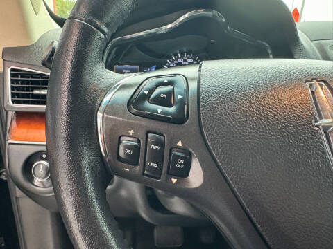 2014 Lincoln MKT Ecoboost