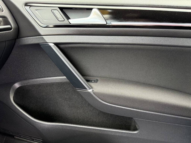 2015 Volkswagen Golf GTI S