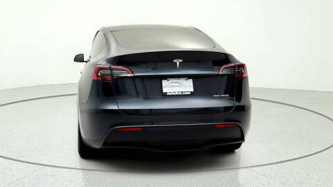 2024 Tesla Model Y Long Range