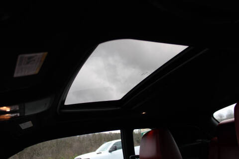 2015 Dodge Challenger SXT Plus