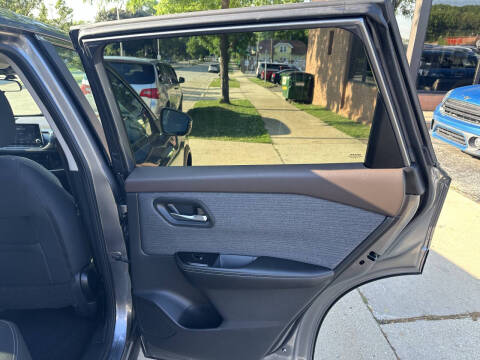 2022 Nissan Rogue SV