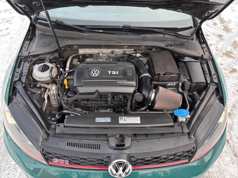 2017 Volkswagen Golf GTI SE