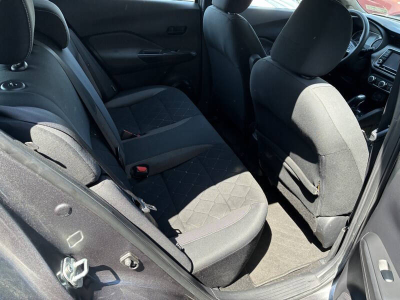 2020 Nissan Kicks S