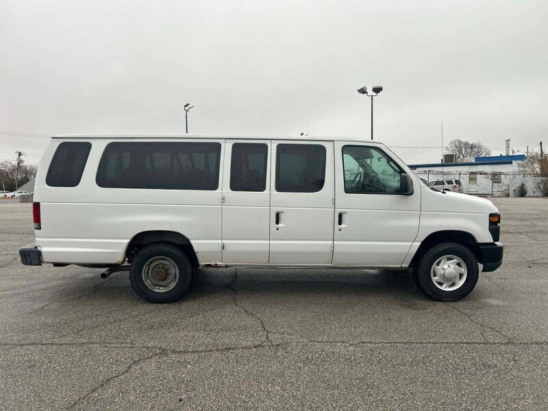 2008 Ford E-Series E-350 SD XL