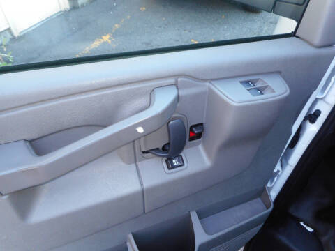 2016 Chevrolet Express 2500