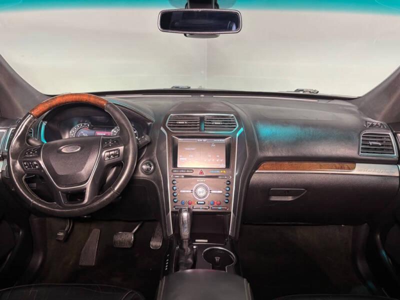 2016 Ford Explorer Platinum