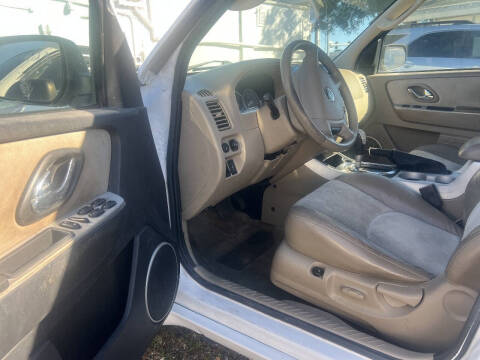 2005 Mercury Mariner