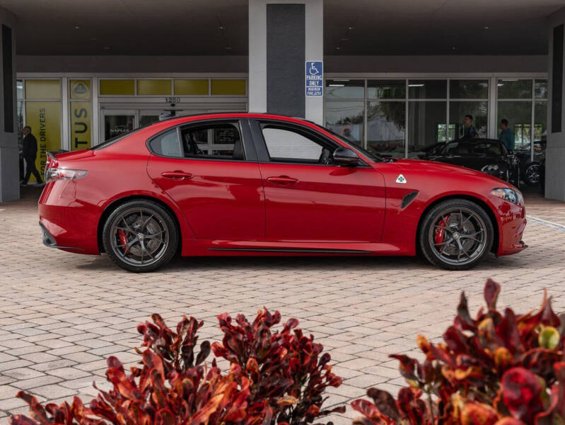 2024 Alfa Romeo Giulia Quadrifoglio