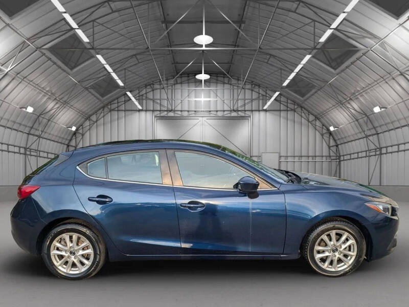 2016 Mazda MAZDA3