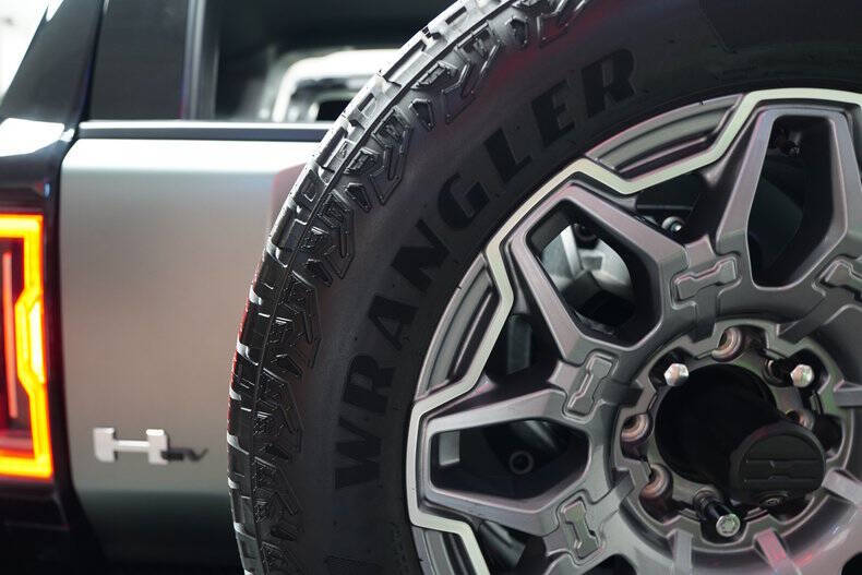 2024 GMC HUMMER EV 3X