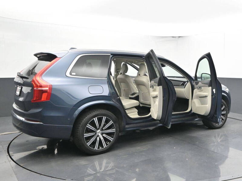 2023 Volvo XC90 B6 Plus Bright Theme 7P