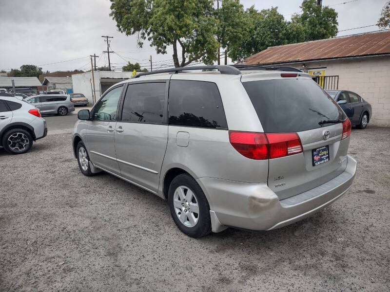 2005 Toyota Sienna CE 7 Passenger
