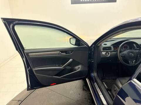 2014 Volkswagen Passat