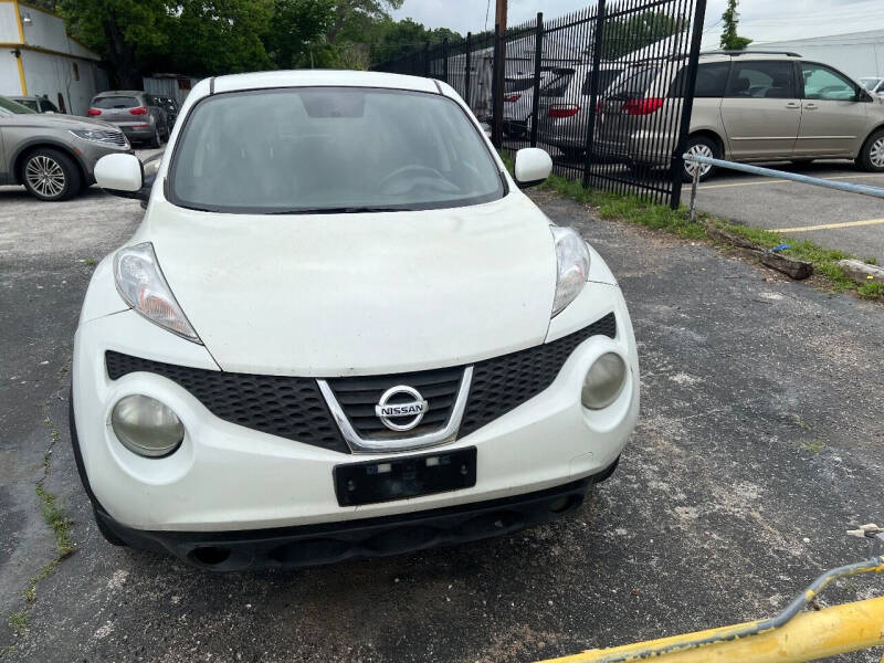 2014 Nissan JUKE for sale at RP AUTO SALES & LEASING in Arlington TX