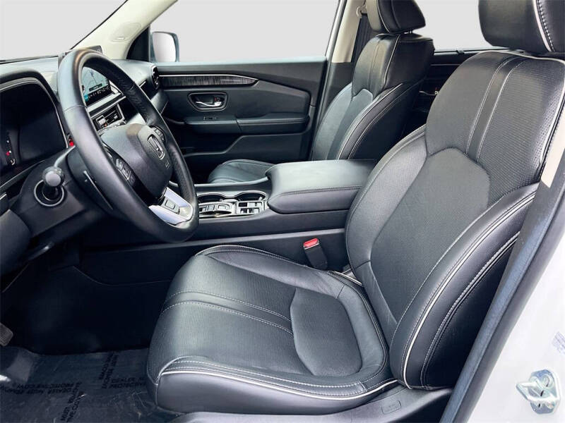 2025 Honda Pilot Elite