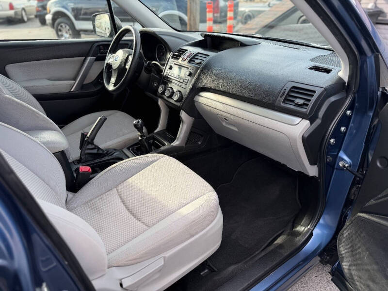 2014 Subaru Forester 2.5i