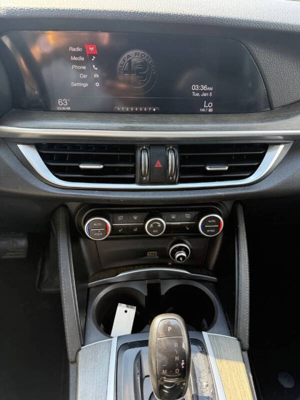 2019 Alfa Romeo Stelvio Ti