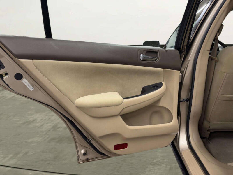 2004 Honda Accord LX