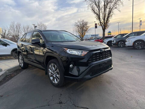 2020 Toyota RAV4 XLE Premium