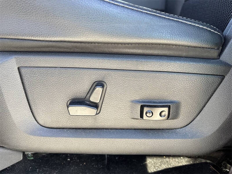 2017 RAM 1500 Lone Star Silver