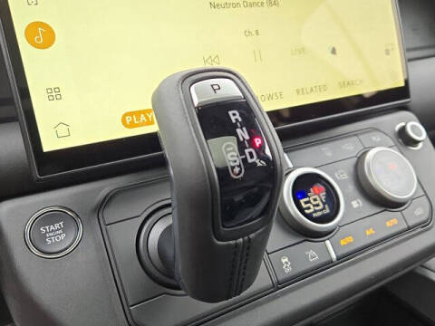 2026 Land Rover Defender 110 P300 S