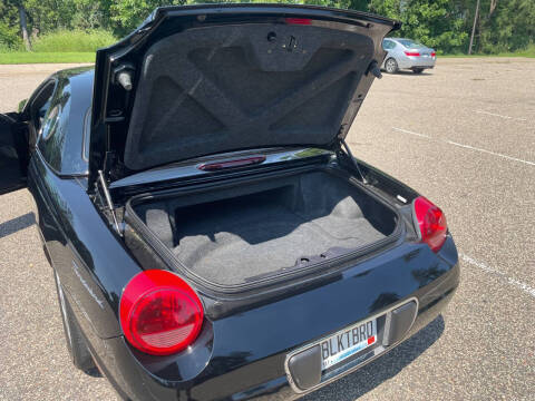 2005 Ford Thunderbird Deluxe