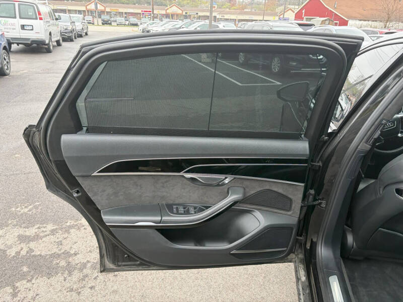 2020 Audi S8 4.0T quattro