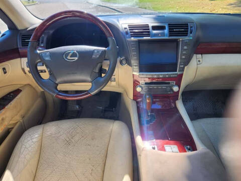 2011 Lexus LS 460