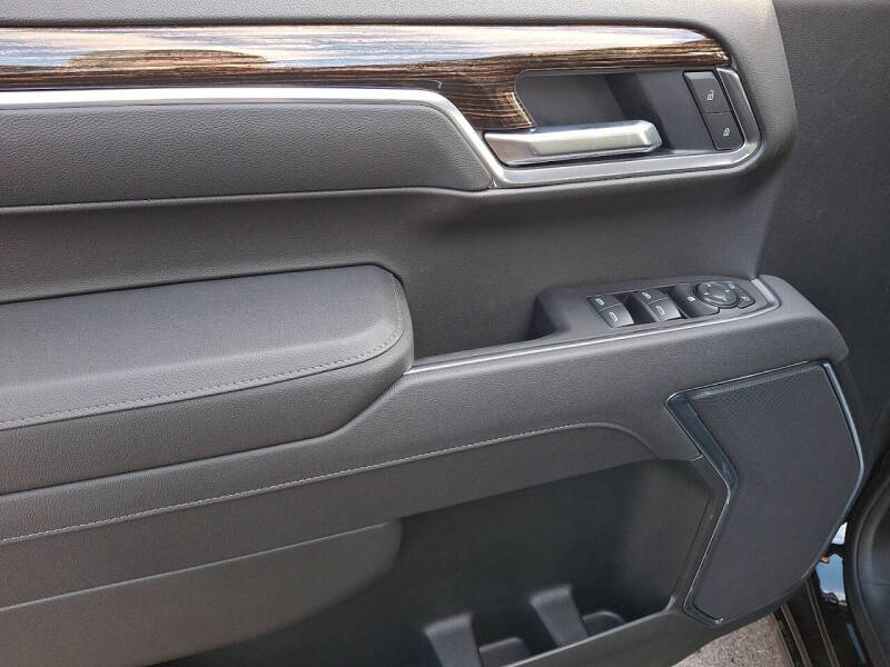 2026 GMC Sierra 1500 Elevation Standard