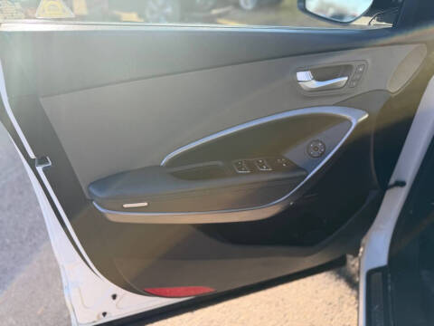 2016 Hyundai Santa Fe