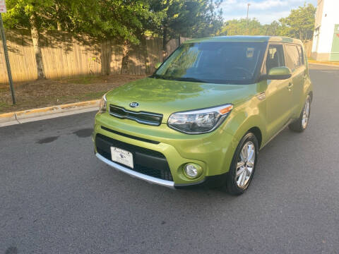 2017 Kia Soul for sale at Super Bee Auto in Chantilly VA