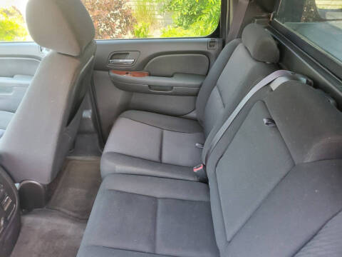 2010 Chevrolet Avalanche LS