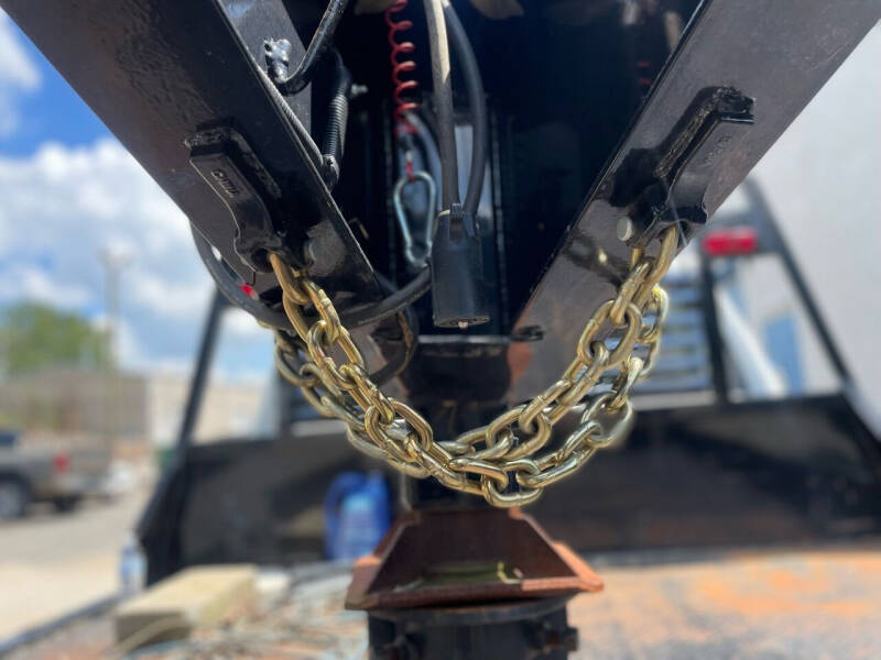 2020 Big Tex Trailer 25GN