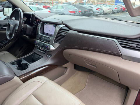 2017 Chevrolet Suburban LT