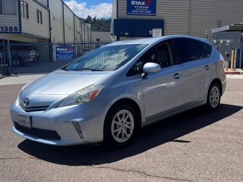 2012 Toyota Prius v Three