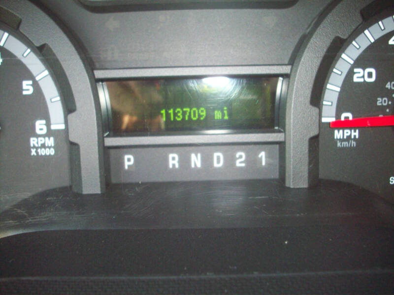 2009 Ford E-Series E-150 XLT