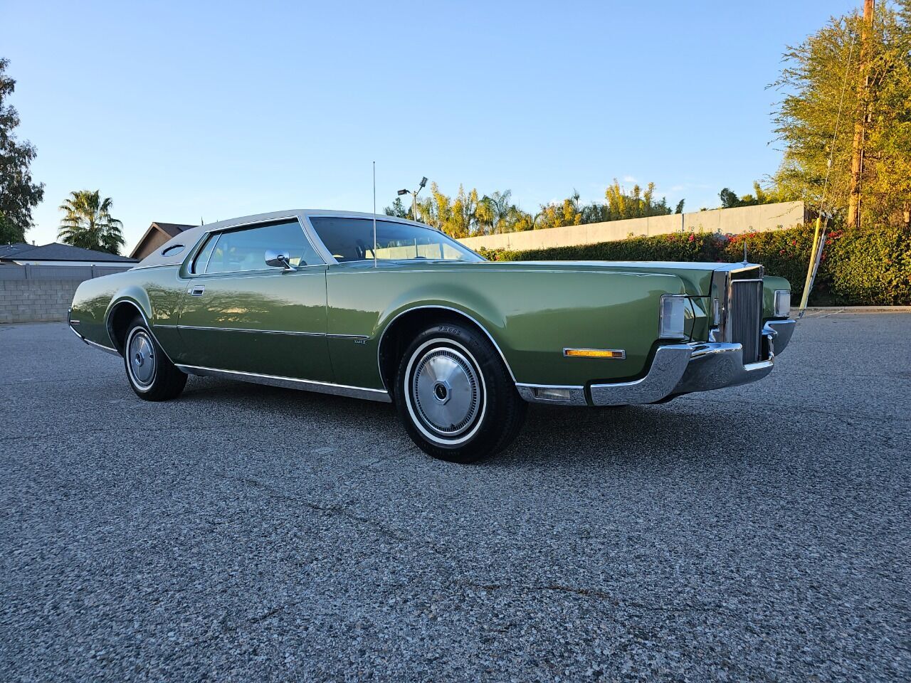 1972 Lincoln Mark IV 1