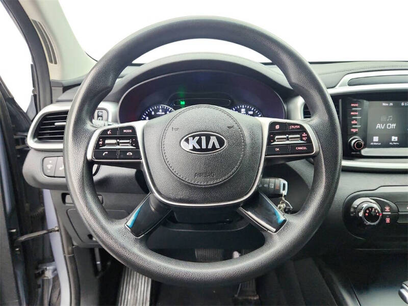 2020 Kia Sorento LX