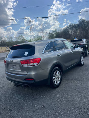 2016 Kia Sorento LX