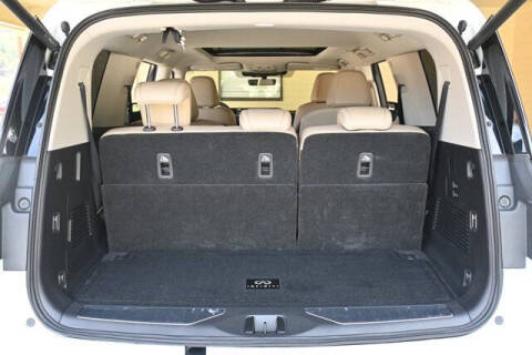 2025 Infiniti QX80 Pure