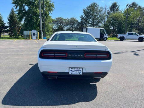 2020 Dodge Challenger SXT