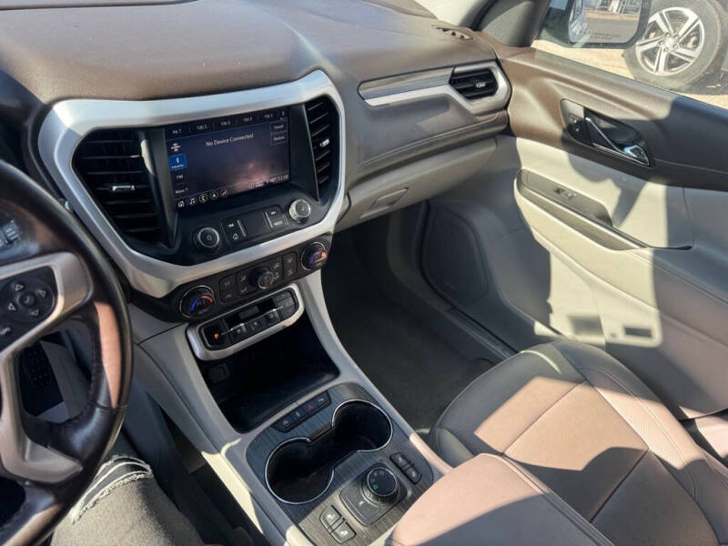 2020 GMC Acadia SLT