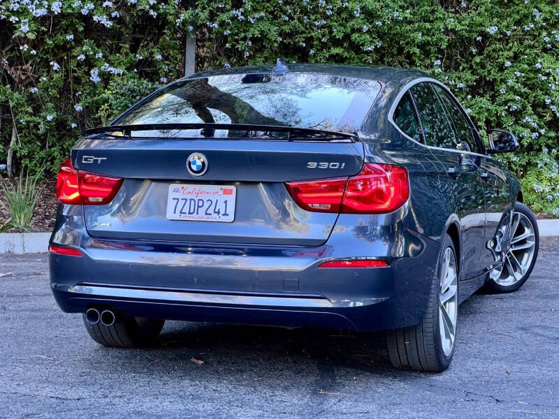 2017 BMW 3 Series 330i xDrive Gran Turismo