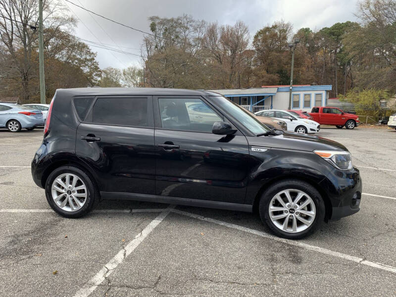 2017 Kia Soul +